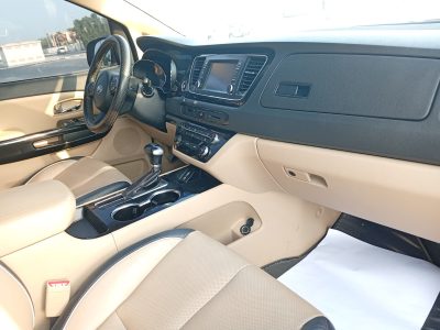 2020 Kia Grand Carnival